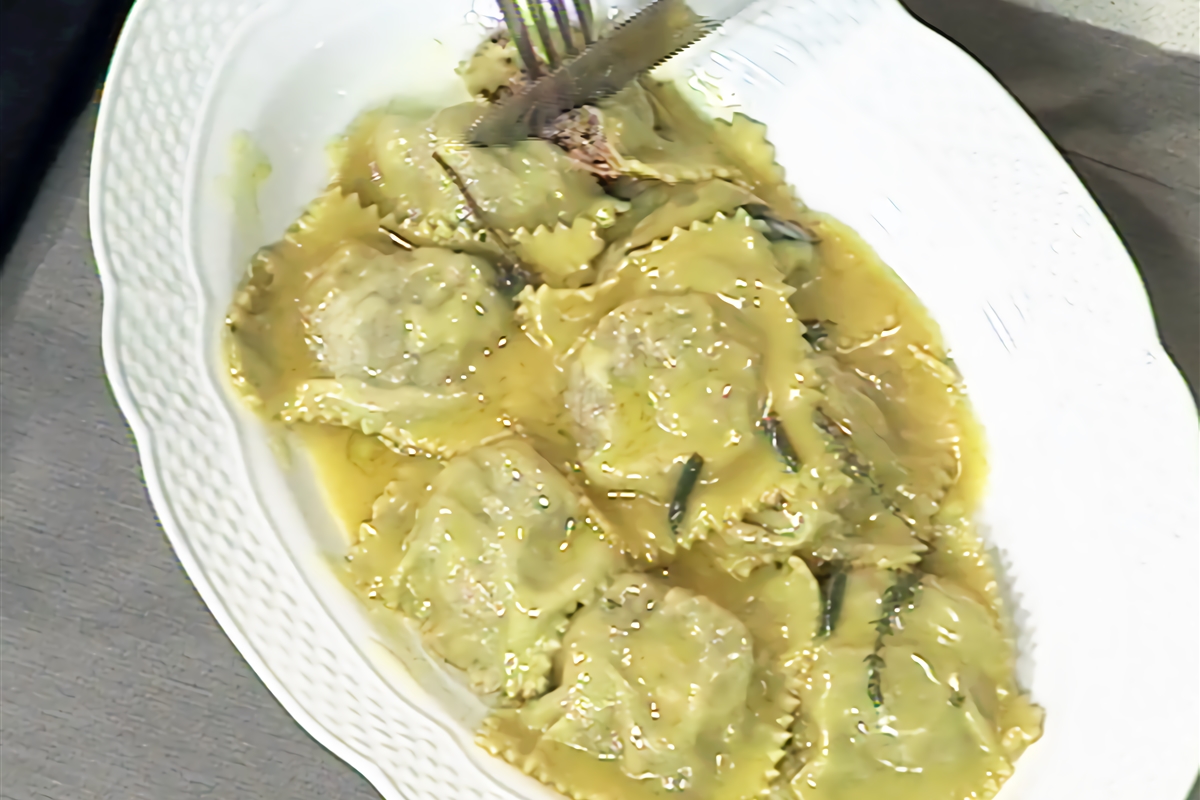 Tortelloni di San Leo (Ravioles gigantes de San Leo) El Gourmet